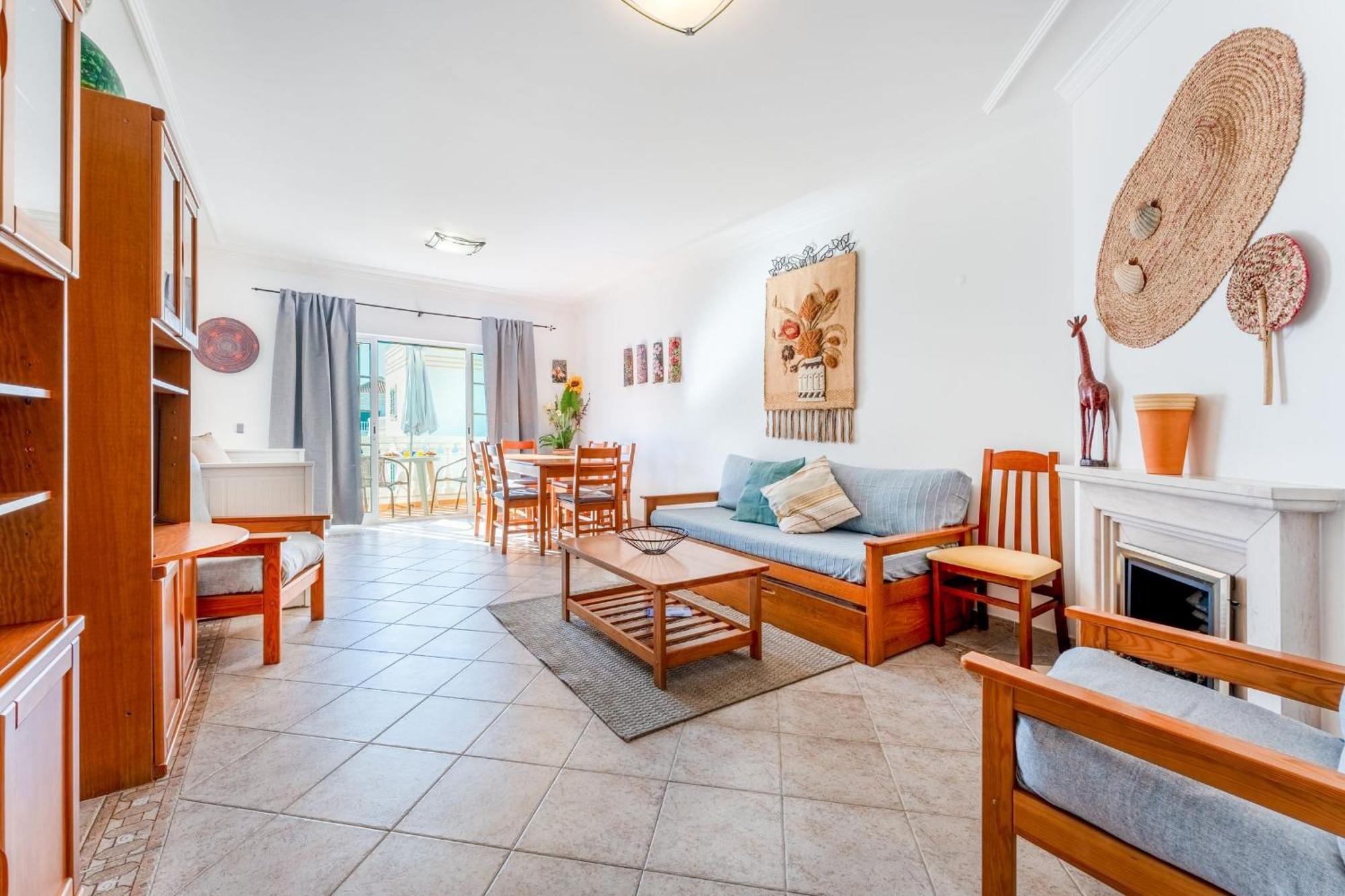 Bright & Cozy 1 Bdr Flat W/ Balcony By Lovelystay Apartment *